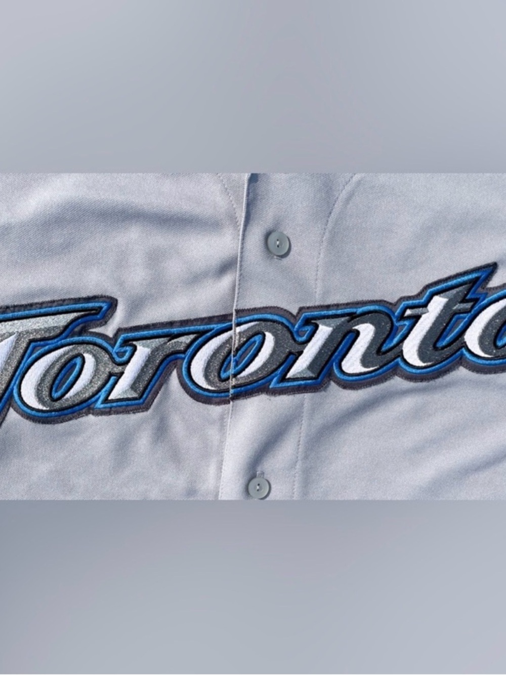 Vintage Toronto BlueJays Jersey size: Medium, colour: Grey - Picture 2 of 3